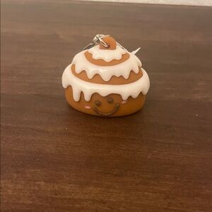 Bath & Body Works Cinnamon Roll Keychain with White Icing